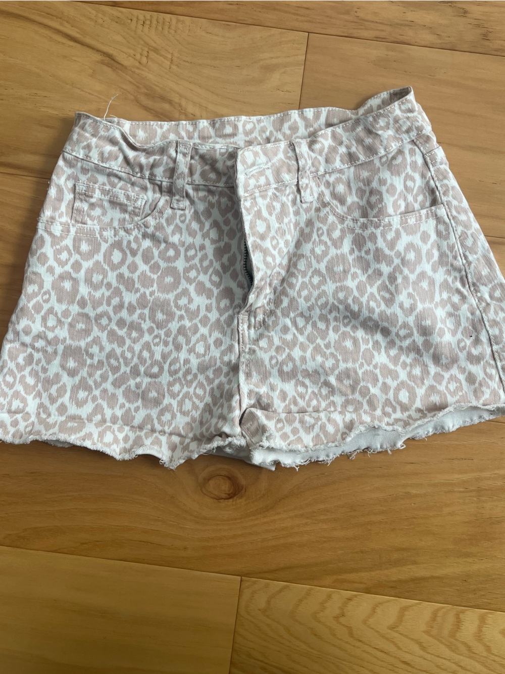 Altar'd State High-Waist Leopard Shorts - Cream & Light Taupe